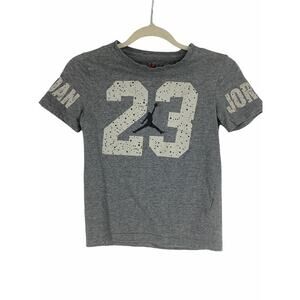 Air Jordan Boys Gray Short Sleeve #23 Graphic T-Shirt Youth Size Small